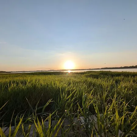 Seaside Bliss In Hejlsminde - By Traum *
